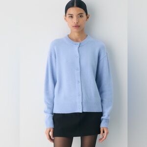 Aritzia Cashmere Cardigan - Medium